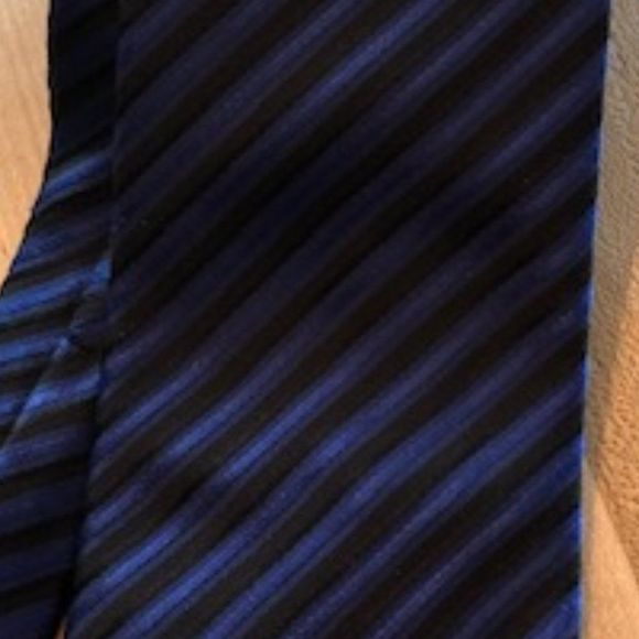 Distinction 100%‎ Silk Striped Tie - Black/Navy - Picture 3 of 4